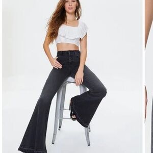 High-Rise Flare black Jeans